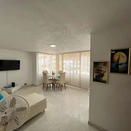 Apartment 1 Con Salida Al Mar *